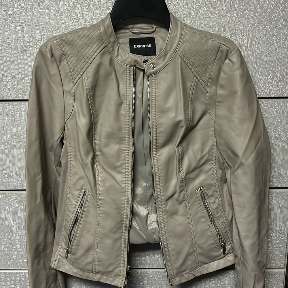 Women’s Express jacket
